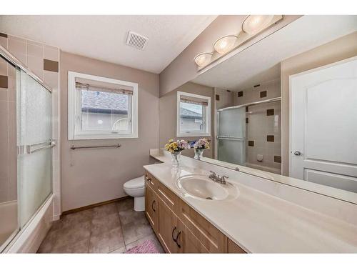 55 Panorama Hills Point Nw, Calgary, AB - Indoor Photo Showing Bathroom