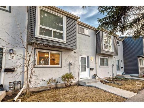 26-11407 Braniff Road Sw, Calgary, AB - Outdoor With Facade