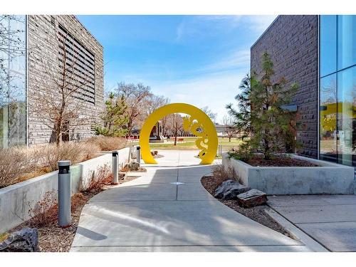 601-118 Waterfront Court Sw, Calgary, AB - Outdoor