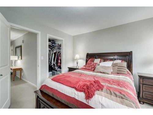 311 Ascot Circle Sw, Calgary, AB - Indoor Photo Showing Bedroom