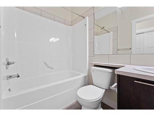 53 Skyview Ranch Manor Ne, Calgary, AB - Indoor Photo Showing Bathroom