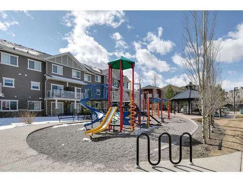 1569 Symons Valley Parkway Nw, Calgary, AB - Outdoor