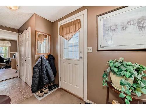 173 Erin Woods Circle Se, Calgary, AB - Indoor Photo Showing Other Room