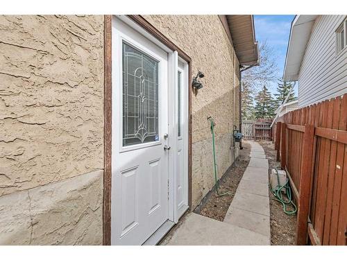 2820 46 Street Se, Calgary, AB - Outdoor With Exterior