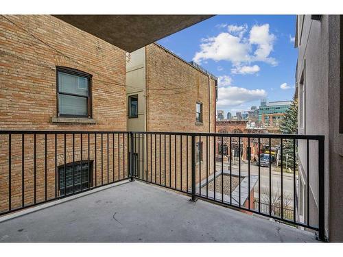 308-333 22 Avenue Sw, Calgary, AB - Outdoor With Balcony With Exterior