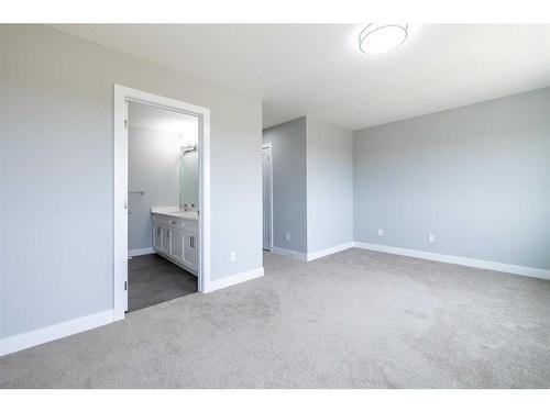 120 Sora Terrace Se, Calgary, AB - Indoor Photo Showing Other Room