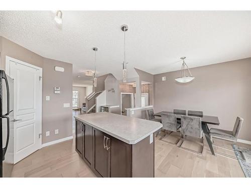 15 Elgin Meadows Park Se, Calgary, AB - Indoor Photo Showing Kitchen With Upgraded Kitchen