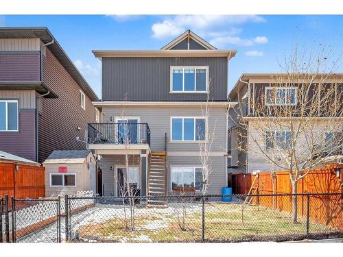 300 Corner Meadows Manor Ne, Calgary, AB - Outdoor