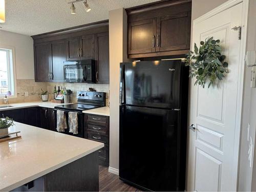 616 Auburn Bay Avenue Se, Calgary, AB - Indoor Photo Showing Kitchen