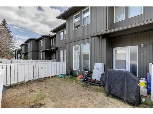 302-5340 17 Avenue Sw, Calgary, AB - Outdoor With Exterior