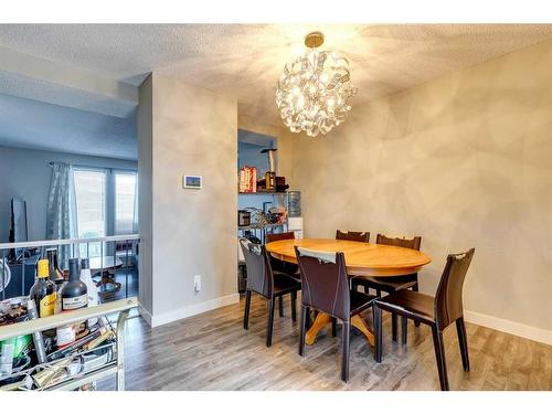 302-5340 17 Avenue Sw, Calgary, AB - Indoor Photo Showing Dining Room