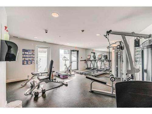 604-303 13 Avenue Sw, Calgary, AB - Indoor Photo Showing Gym Room
