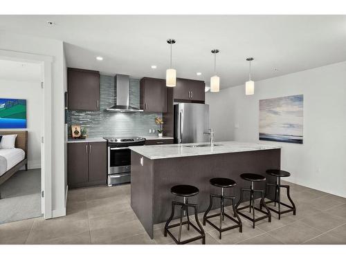 604-303 13 Avenue Sw, Calgary, AB - Indoor Photo Showing Kitchen With Stainless Steel Kitchen With Upgraded Kitchen