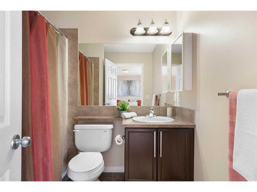 216 Silverado Drive Sw, Calgary, AB - Indoor Photo Showing Bathroom