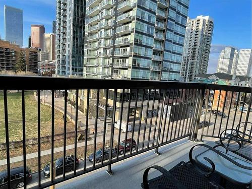 502-215 14 Avenue Sw, Calgary, AB - Outdoor With Balcony