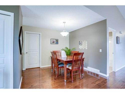 224 Crimson Lane, Chestermere, AB - Indoor Photo Showing Dining Room