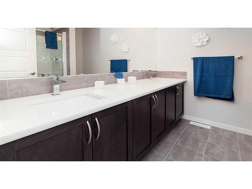 67 Nolanlake Cove Nw, Calgary, AB - Indoor Photo Showing Bathroom
