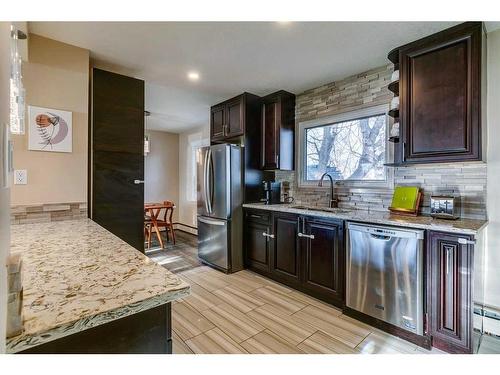 1924 Green Ridge Road Sw, Calgary, AB - Indoor Photo Showing Kitchen With Stainless Steel Kitchen
