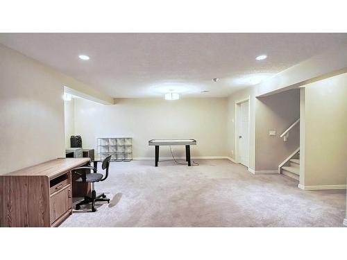 48 Auburn Springs Boulevard Se, Calgary, AB - Indoor Photo Showing Other Room
