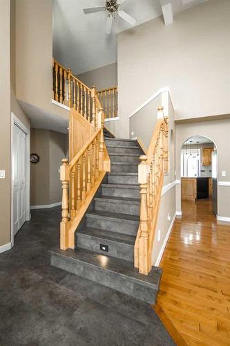 315 Hawkstone Close Nw, Calgary, AB - Indoor Photo Showing Other Room