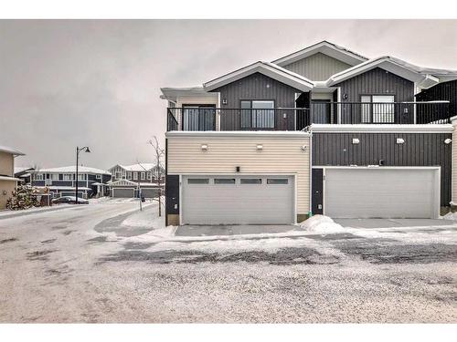 47 Crestbrook Drive Sw, Calgary, AB - Outdoor With Balcony