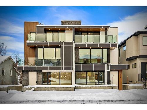 724 25 Avenue Nw, Calgary, AB - Outdoor