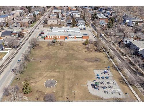 0-1001 2 Avenue Nw, Calgary, AB - Outdoor With View