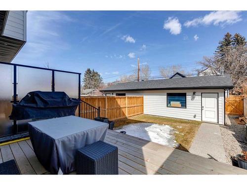 224 8 Avenue Ne, Calgary, AB - Outdoor With Deck Patio Veranda With Exterior