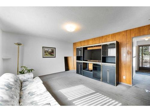 4448 Brentwood Green Nw, Calgary, AB - Indoor
