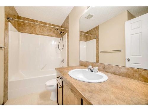 148 Chapman Close Se, Calgary, AB - Indoor Photo Showing Bathroom