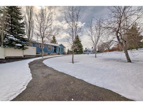 216 Sanderling Place Nw, Calgary, AB - Outdoor
