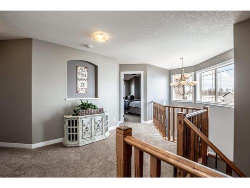 1518 High Park Drive Nw, High River, AB - Indoor Photo Showing Other Room