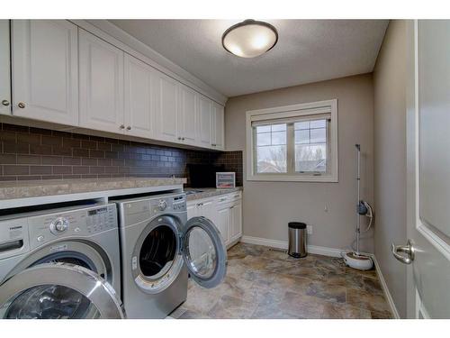 169 Chapala Point Se, Calgary, AB - Indoor Photo Showing Laundry Room