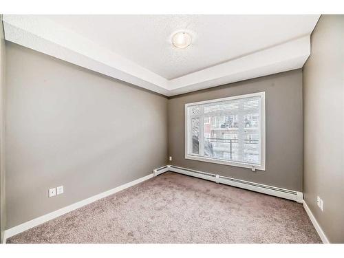 135-23 Millrise Drive Sw, Calgary, AB - Indoor Photo Showing Other Room