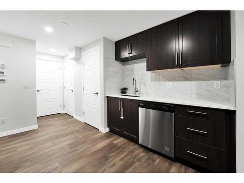 340 Lucas Way Nw, Calgary, AB - Indoor Photo Showing Kitchen