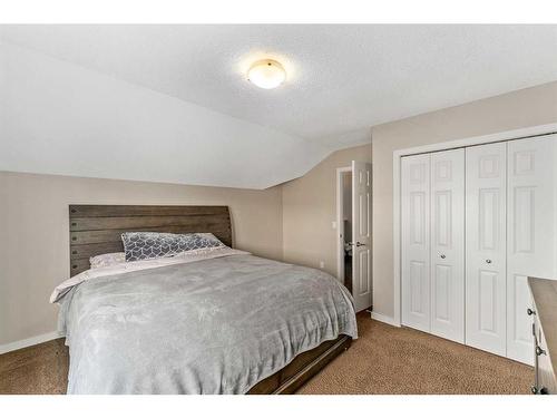 319-10 Auburn Bay Avenue Se, Calgary, AB - Indoor Photo Showing Bedroom