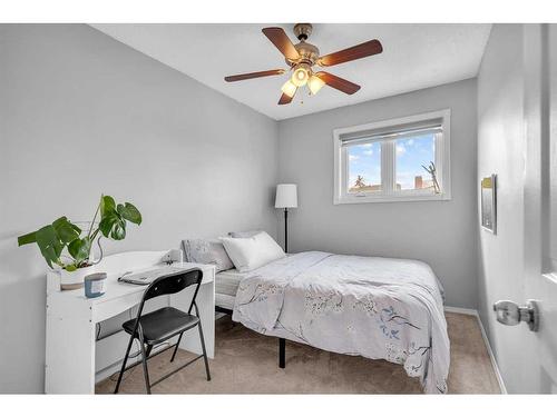 100 Martindale Crescent Ne, Calgary, AB - Indoor Photo Showing Bedroom