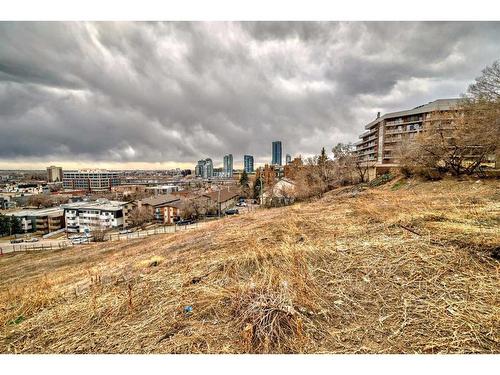 405-333 2 Avenue Ne, Calgary, AB - Outdoor With View