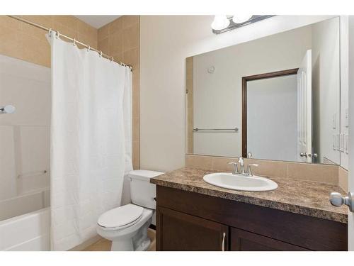96 Evansview Manor, Calgary, AB - Indoor Photo Showing Bathroom
