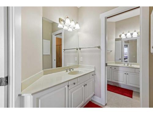 86 Chapala Crescent Se, Calgary, AB - Indoor Photo Showing Bathroom