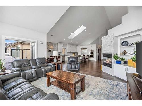 86 Chapala Crescent Se, Calgary, AB - Indoor Photo Showing Living Room
