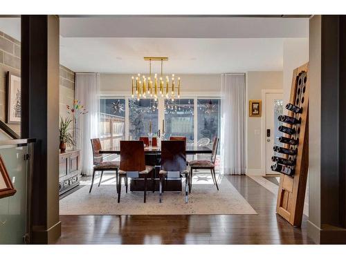 37 28 Avenue Sw, Calgary, AB - Indoor Photo Showing Dining Room