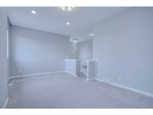 98 Evansbrooke Park Nw, Calgary, AB - Indoor Photo Showing Other Room