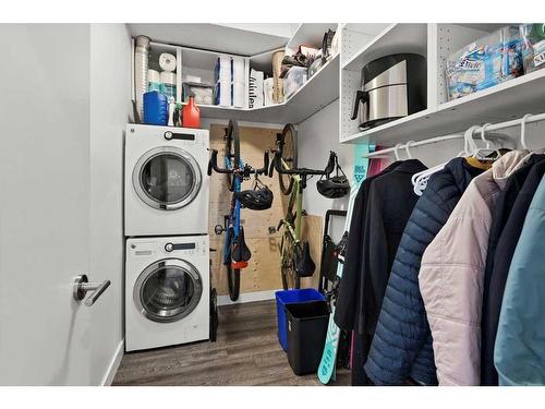 306-811 5 Street Ne, Calgary, AB - Indoor Photo Showing Laundry Room