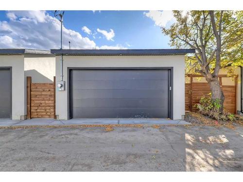 2634 5 Avenue Nw, Calgary, AB - Outdoor With View