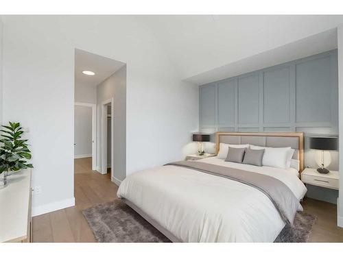 4615 70 Street Nw, Calgary, AB - Indoor Photo Showing Bedroom