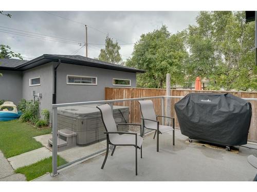 507 37 Street Sw, Calgary, AB - Outdoor With Deck Patio Veranda With Exterior