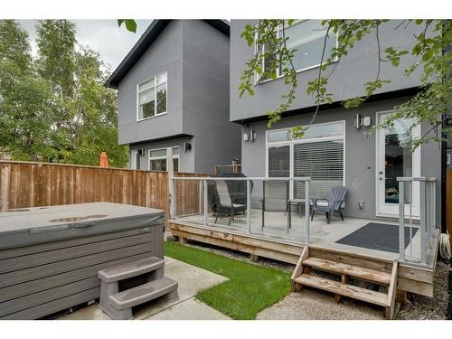 507 37 Street Sw, Calgary, AB - Outdoor With Deck Patio Veranda With Exterior