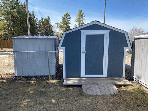 4918 54 Avenue, Olds, AB - Outdoor