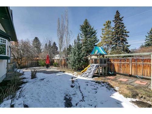 51 White Oak Crescent Sw, Calgary, AB - Outdoor With Backyard